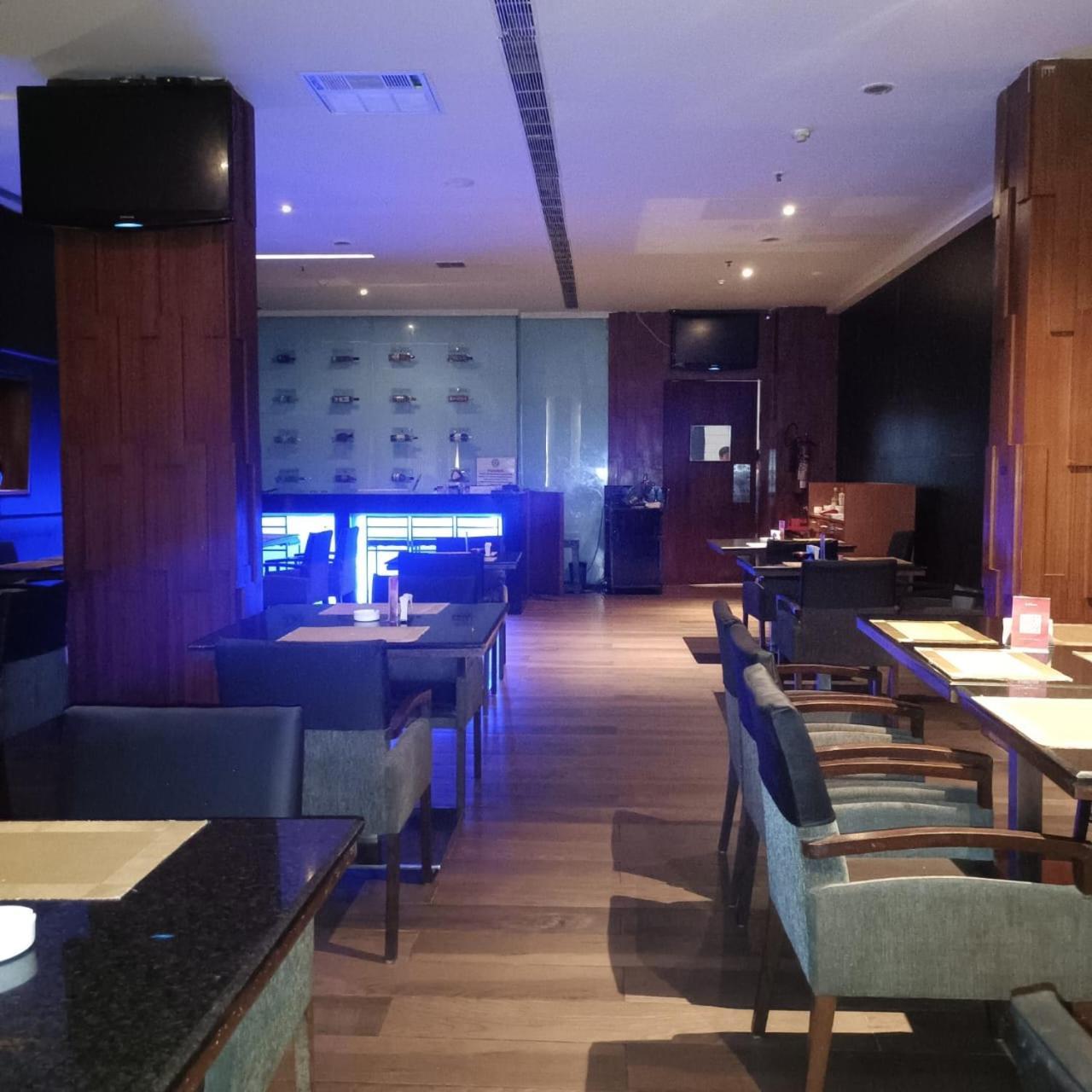 Royal Park Kakinada酒店 外观 照片