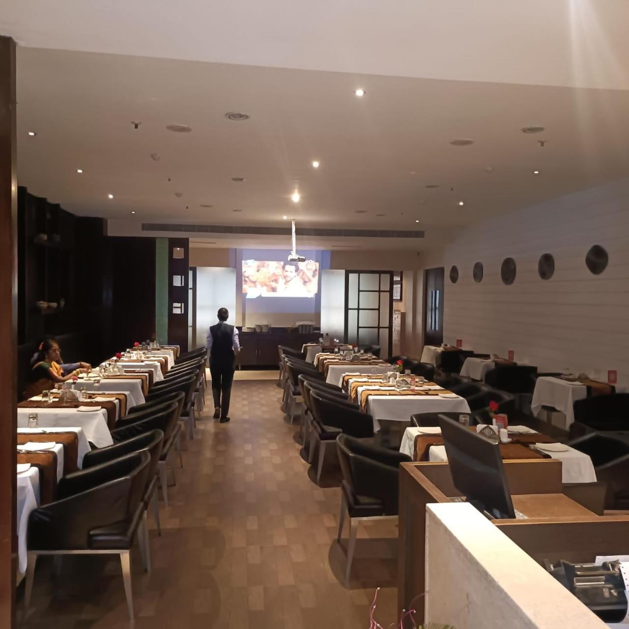 Royal Park Kakinada酒店 外观 照片