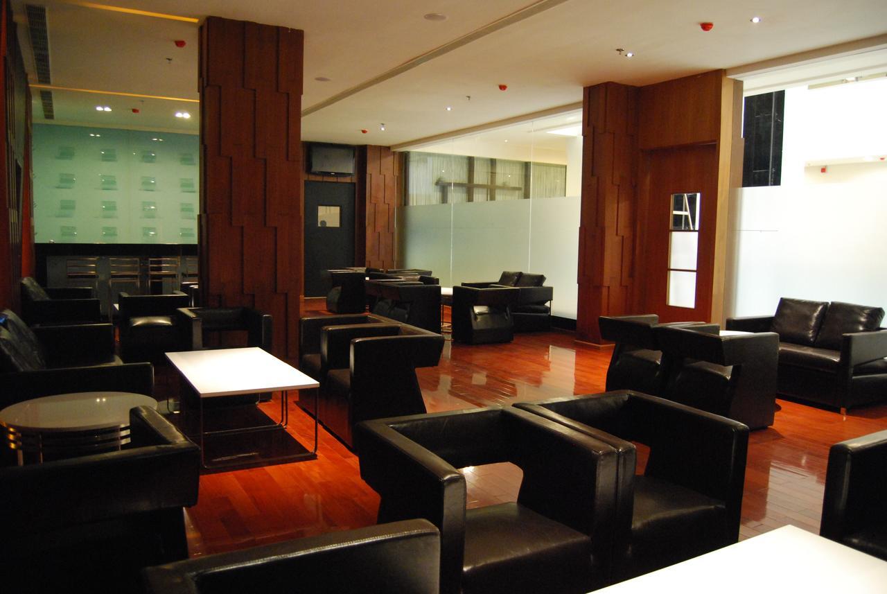 Royal Park Kakinada酒店 外观 照片
